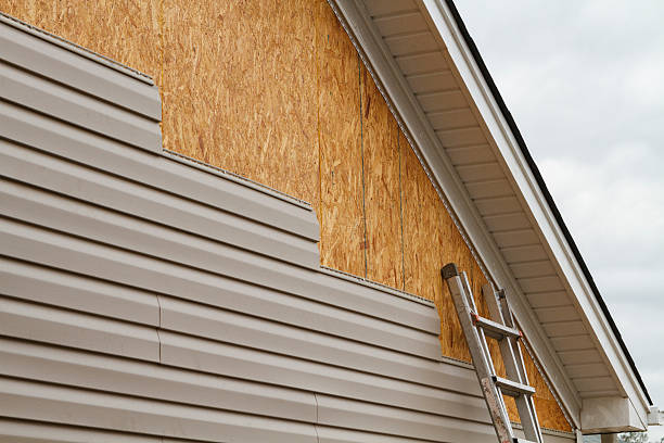 24/7 Emergency Siding Replacement experts in Forest City, PA